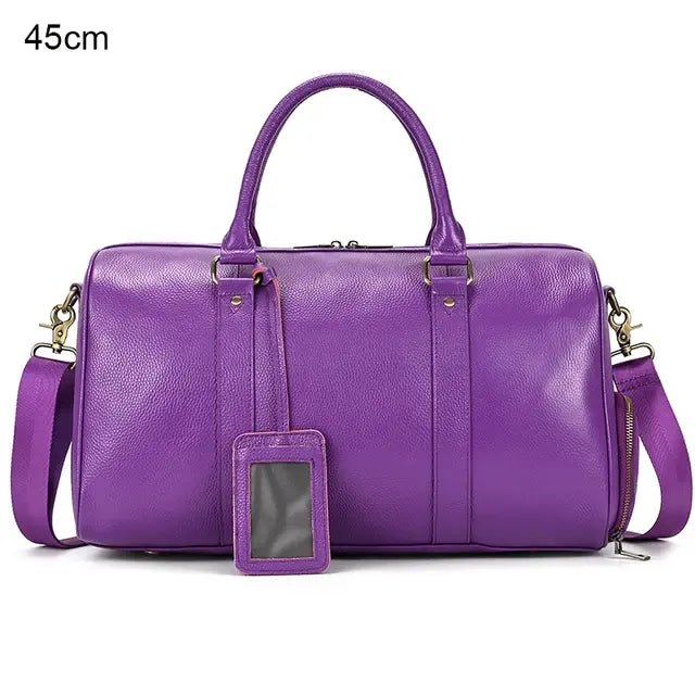 Genuine Leather Travel Bag: Sophisticated & Functional.
