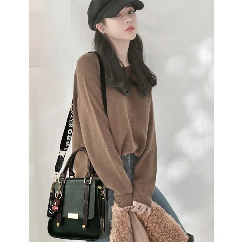 Chic Crossbody Shoulder Bag for Every Occasion