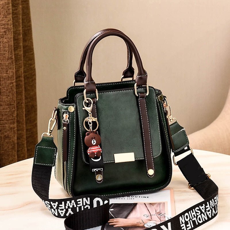 Chic Crossbody Shoulder Bag for Every Occasion